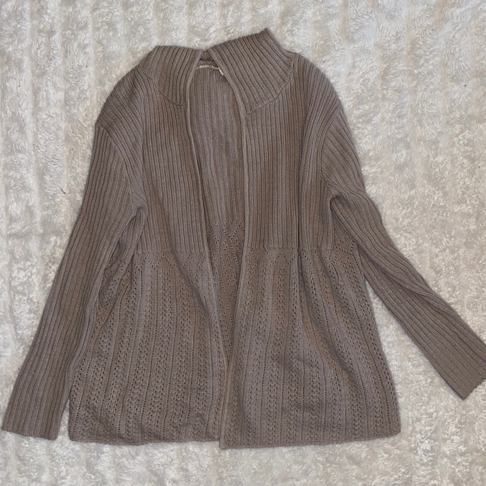 3/25 Vintage Sweater